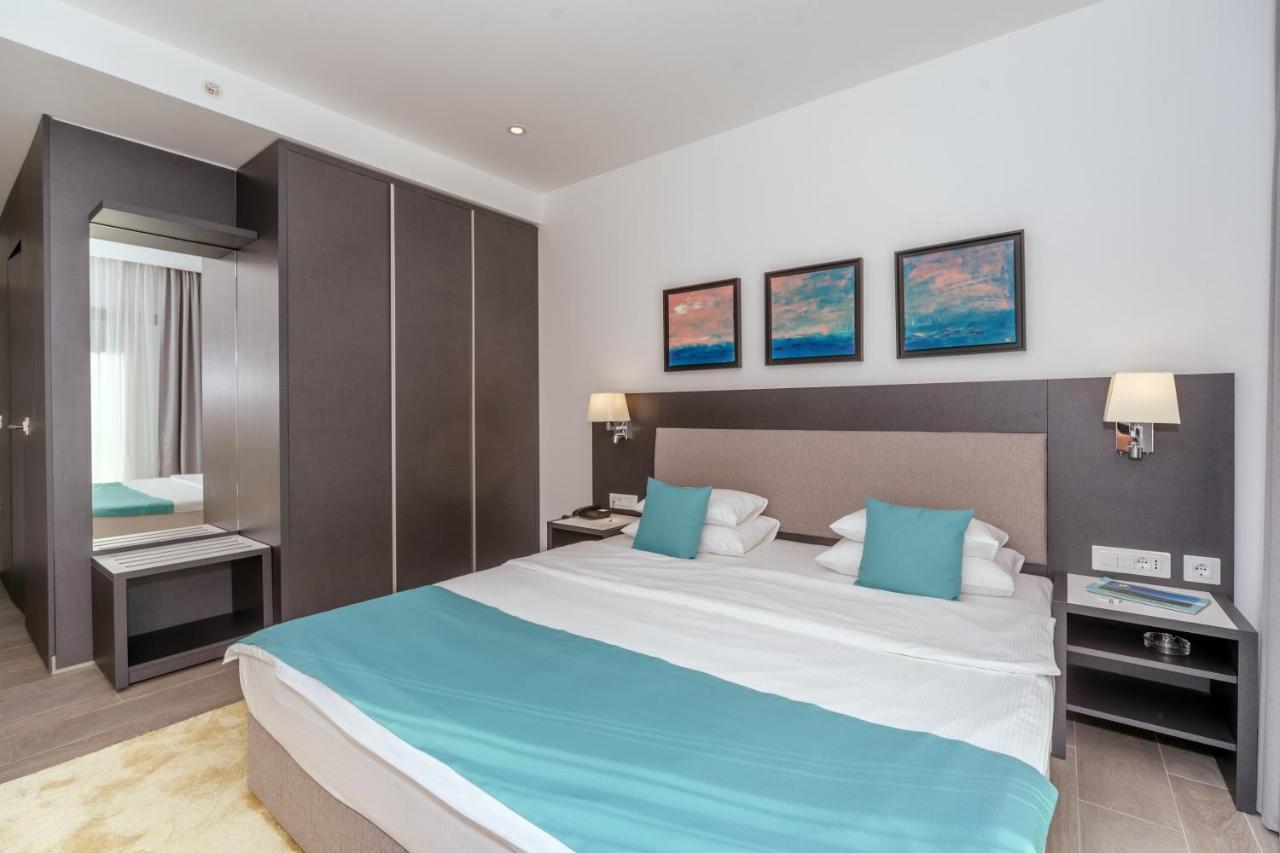 Eleven Hotel Petrovac na moru