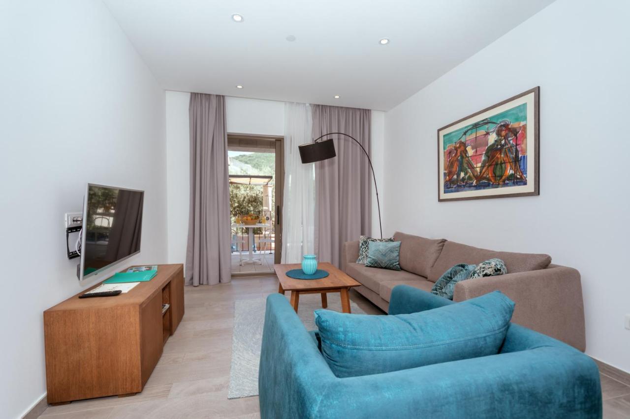 Eleven Hotel 4*