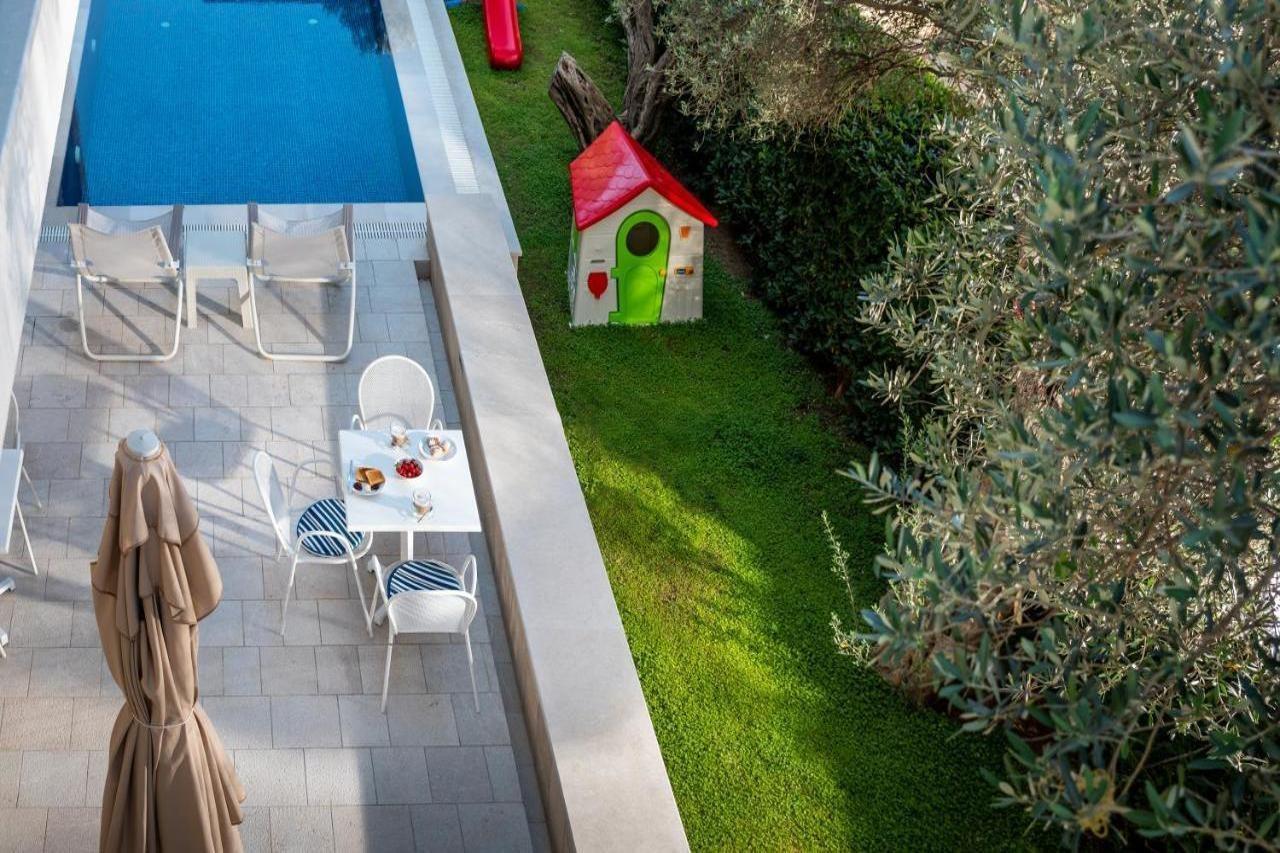 Eleven 4* Petrovac na moru