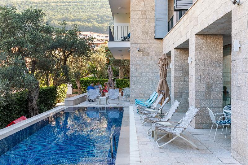 Eleven Hotel Petrovac na moru